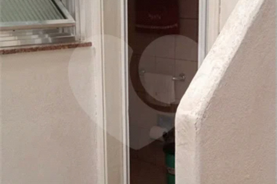 Sobrado à venda com 2 quartos em Vila Guilherme, São Paulo, SP