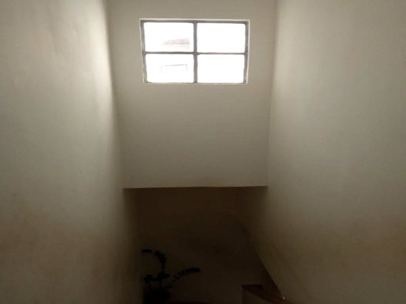 Casa à venda com 6 quartos em Vila Ipojuca, São Paulo, SP