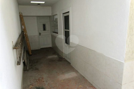 Sobrado à venda com 3 quartos, sendo 1 suíte, em Vila Moraes, São Paulo, SP