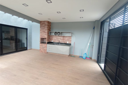 Casa à venda com 3 quartos, sendo 1 suíte,  em Portal dos Pinheiros Ii, Itapetininga, SP