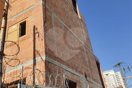 Casa à venda com 2 quartos, sendo 1 suíte, em Parada Inglesa, São Paulo, SP