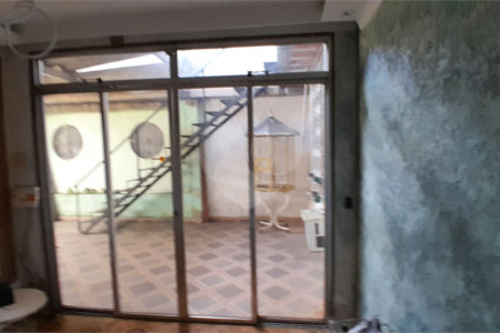 Casa à venda com 2 quartos, sendo 1 suíte, em Bangu, Rio de Janeiro, RJ