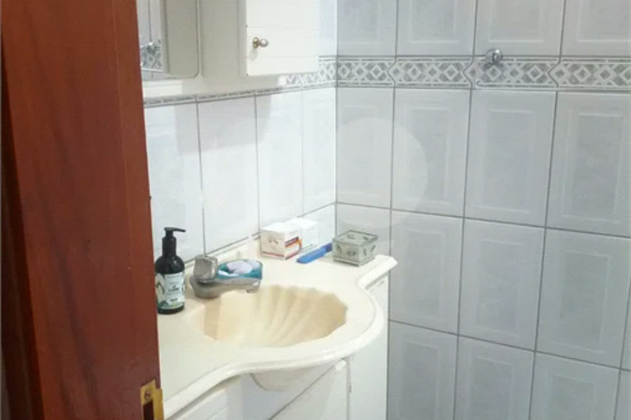 Vende-se Lindo Sobrado na Vila Santa Catarina