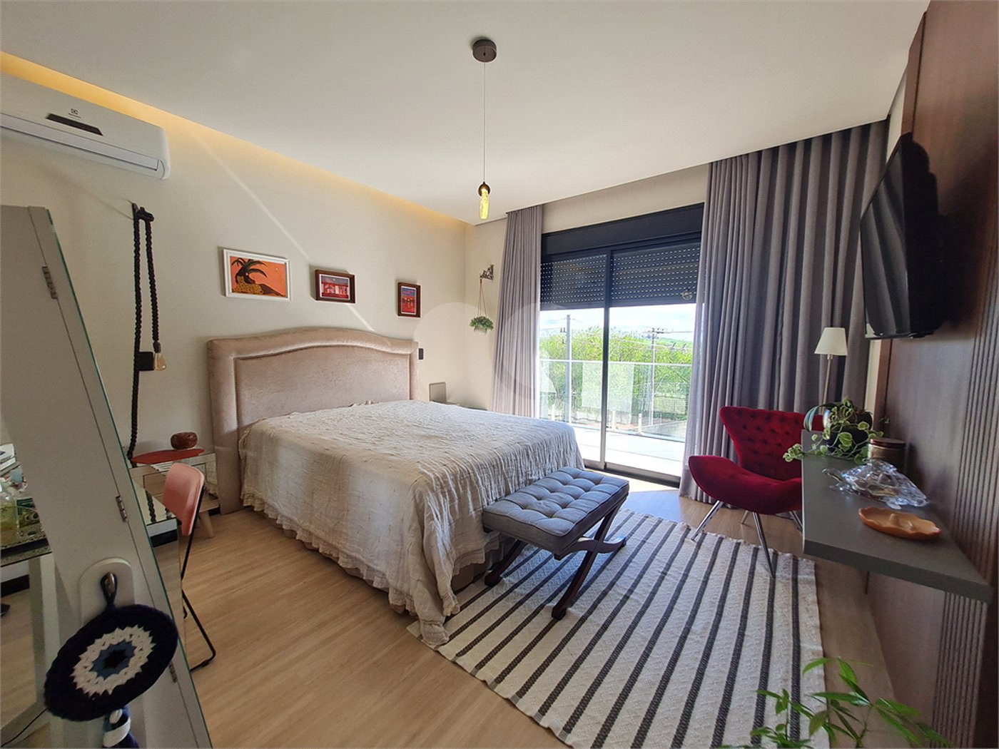 Casa à venda com 3 quartos, sendo 2 suítes, no condomínio Horizontes de Sorocaba, Sorocaba - SP