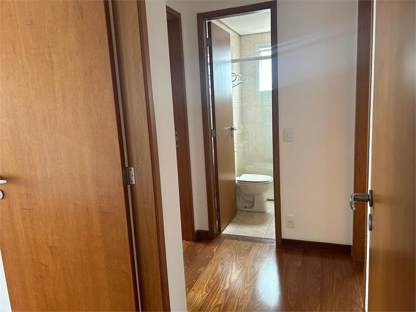 Apartamento para alugar com 3 quartos, sendo 1 suíte, em Pinheiros, São Paulo, SP