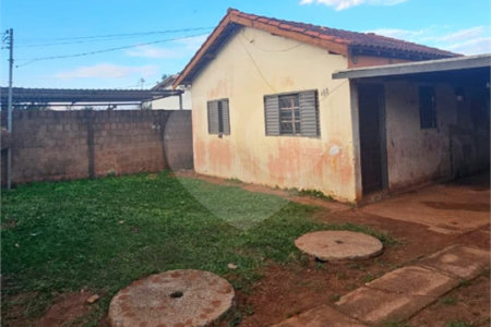 Casa à venda com 2 quartos em Jardim Ivone 1ª Seção, Ponta Porã, MS
