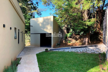 Casa à venda ou para alugar com 3 suítes no condomínio Estância Parque Atibaia, Atibaia - SP