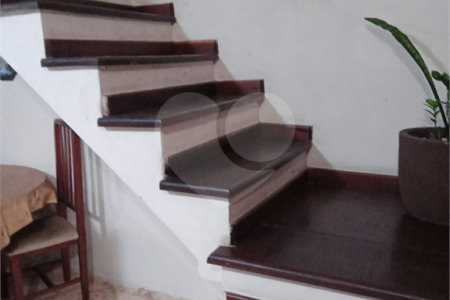 Casa à venda com 3 quartos, sendo 1 suíte,  em Vila Júlia, Poá, SP