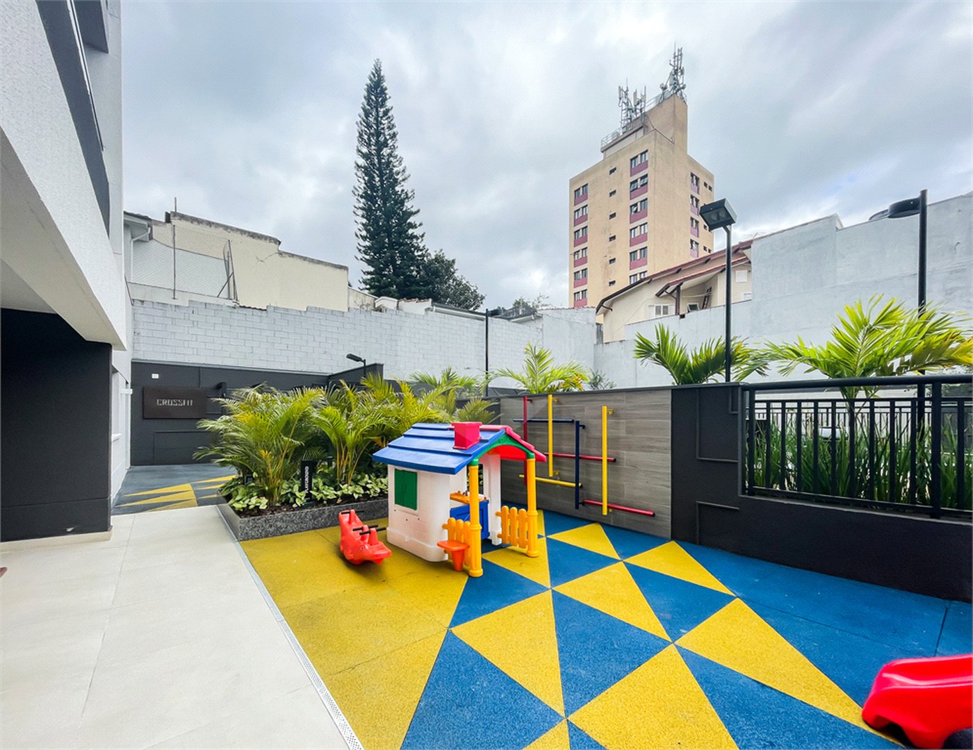Apartamento à venda com 3 suítes em Vila São José (ipiranga), São Paulo, SP
