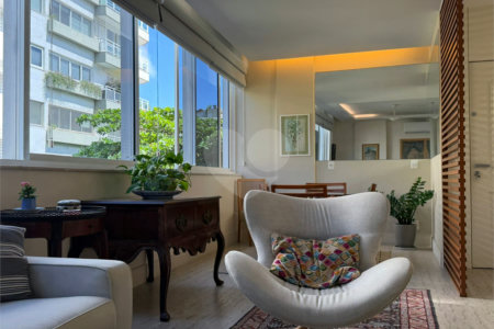 Apartamento à venda com 3 quartos, sendo 1 suíte, em Humaitá, Rio de Janeiro, RJ