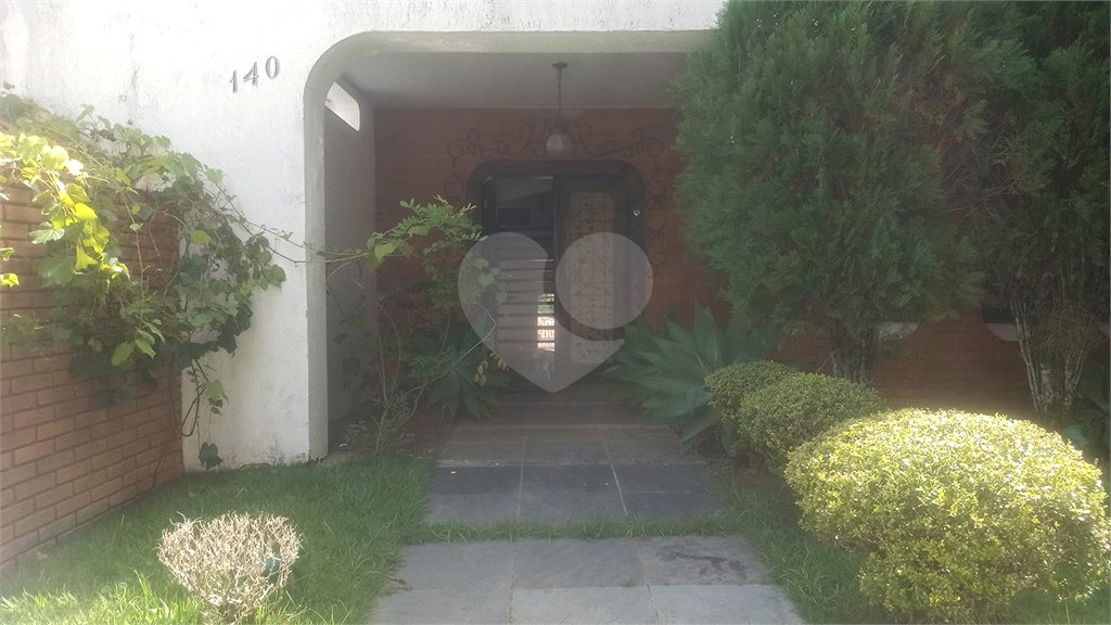 Casa à venda com 4 quartos, sendo 3 suítes, em Jardim Itaperi, Atibaia, SP