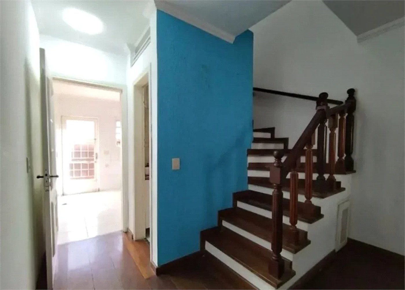 Sobrado à venda com 3 quartos, sendo 1 suíte, em Jardim Ester, São Paulo, SP