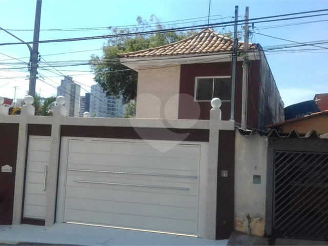 Sobrado à venda com 2 quartos, sendo 3 suítes,  em Jabaquara, São Paulo, SP