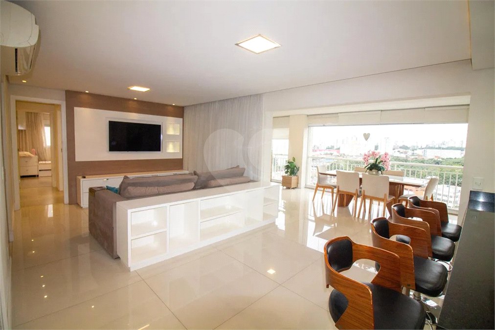 Apartamento à venda com 3 suítes em Jardim Dom Bosco, São Paulo, SP
