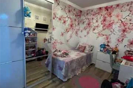 Casa à venda com 3 quartos, sendo 1 suíte, no condomínio Horto Florestal II, Sorocaba - SP