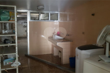 Sobrado à venda com 2 quartos em Alto da Boa Vista, São Paulo, SP
