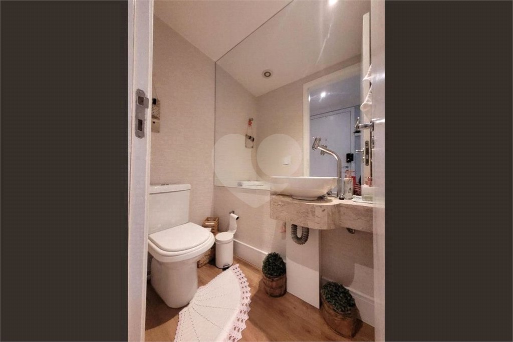 Apartamento à venda com 3 suítes em Cidade São Francisco, São Paulo, SP