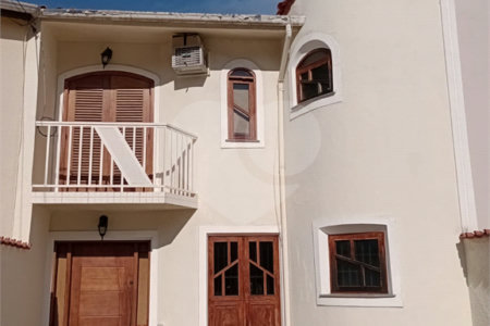 Casa à venda com 4 quartos, sendo 3 suítes,  em Alto Ipiranga, Mogi das Cruzes, SP