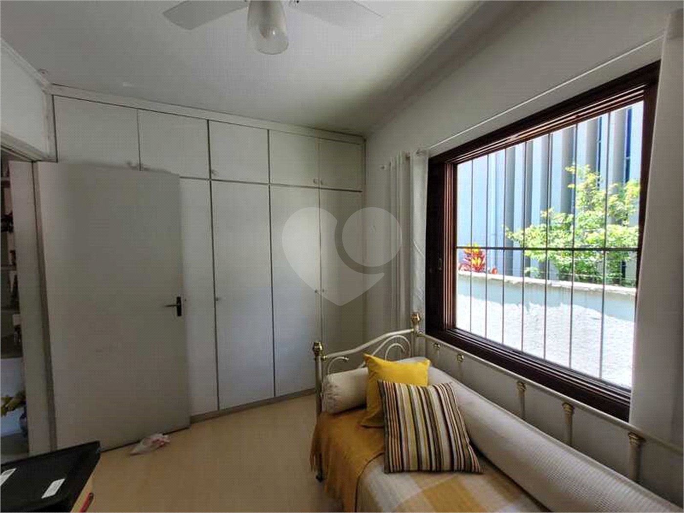 Sobrado à venda com 6 quartos, sendo 2 suítes, em Vila Romana, São Paulo, SP
