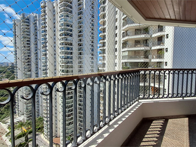 Apartamento à venda ou para alugar com 4 suítes em Jardim Marajoara, São Paulo, SP