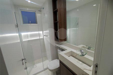 Apartamento à venda com 3 quartos, sendo 2 suítes,  em Jardim Arpoador, São Paulo, SP