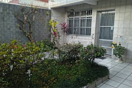 Terreno à venda com 6 quartos em Parque Peruche, São Paulo, SP