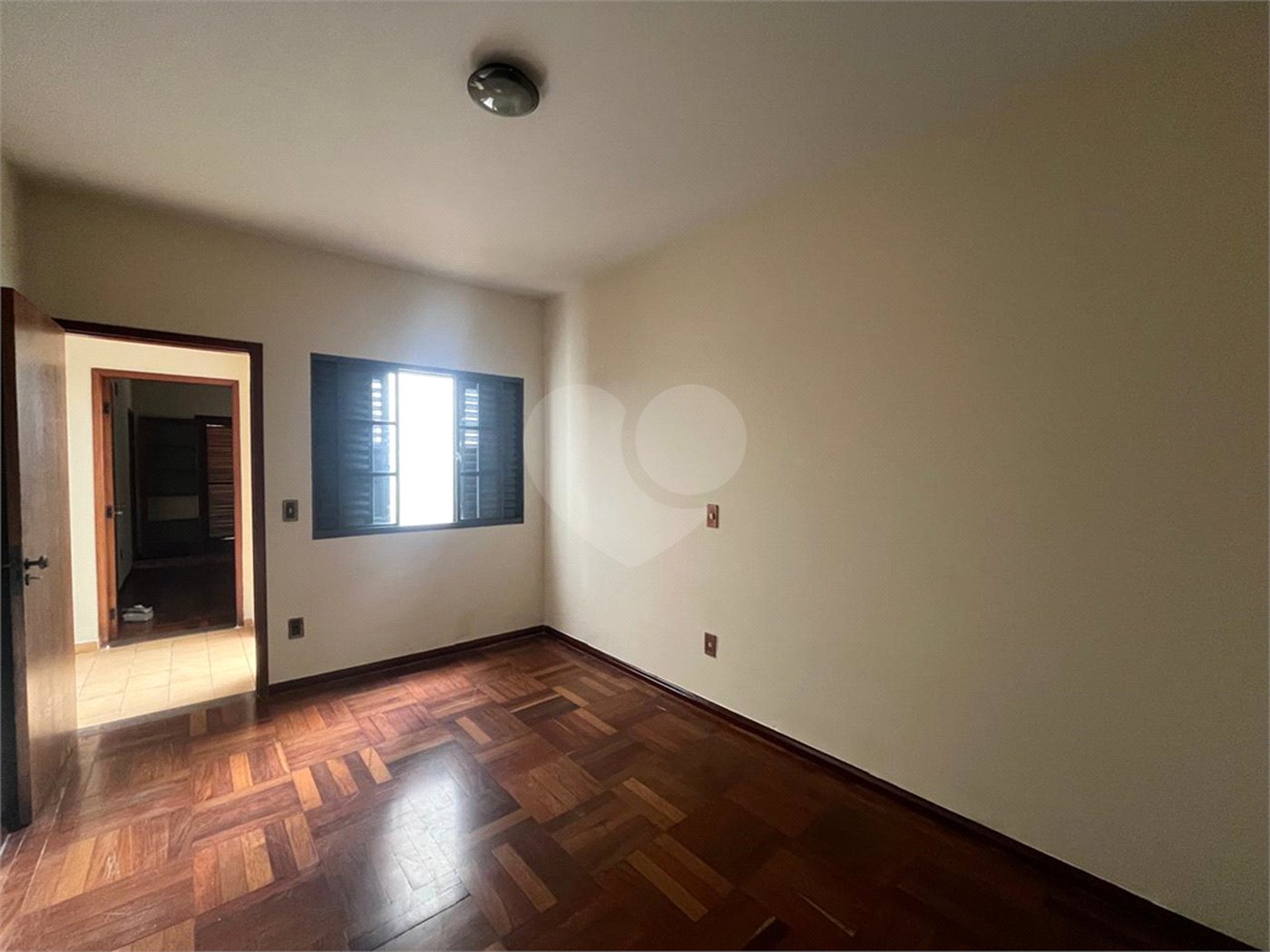 Casa à venda com 5 quartos, sendo 1 suíte, no Centro, Itapetininga, SP