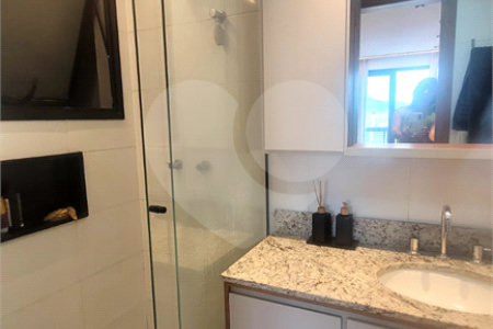 Cobertura à venda com 3 quartos, sendo 1 suíte,  em Tijuca, Rio de Janeiro, RJ