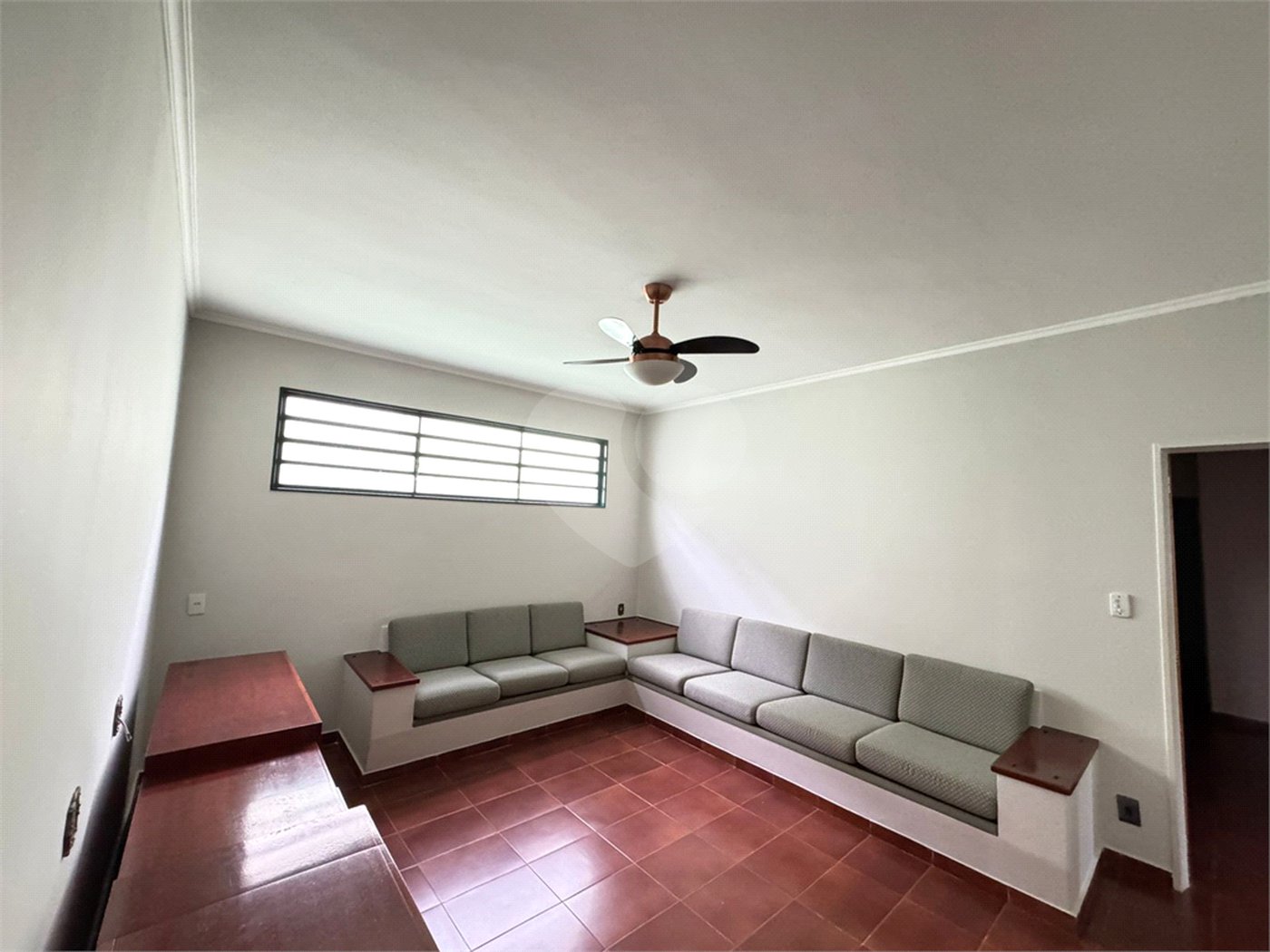 Casa à venda com 4 quartos, sendo 2 suítes, em Ribeirânia, Ribeirão Preto, SP