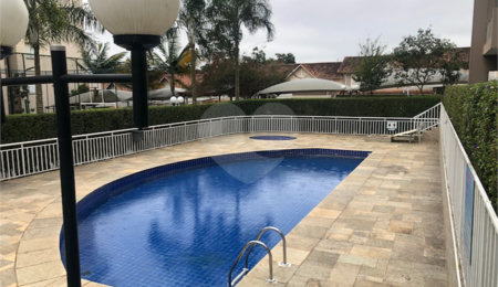 Apartamento à venda com 3 quartos, sendo 1 suíte,  em Jardim Amaralina, São Paulo, SP