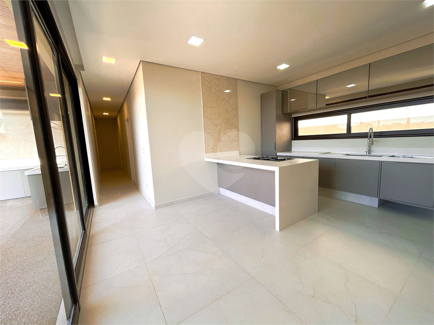 Casa à venda com 3 suítes no condomínio Residencial Jardim Villa Verona, Sorocaba - SP