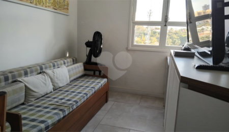 Apartamento à venda com 3 quartos, sendo 1 suíte,  em Vila Progredior, São Paulo, SP