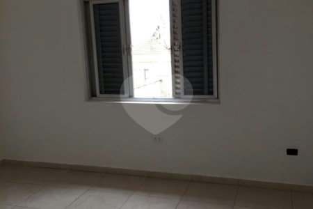 Casa à venda com 3 quartos em Chora Menino, São Paulo, SP