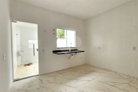 Casa à venda com 2 suítes no condomínio Loteamento Monte Libano, Rio de Janeiro - RJ