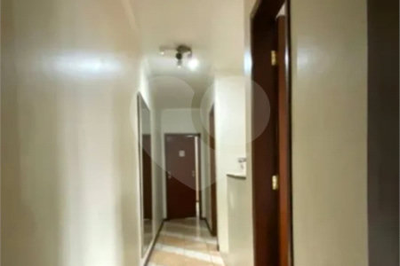 Sobrado à venda com 3 quartos, sendo 1 suíte, em Jardim Ester, São Paulo, SP