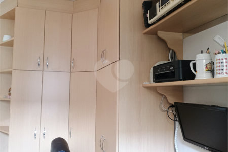 Casa à venda com 3 quartos, sendo 1 suíte, no condomínio Portal dos Pinheiros, Ribeirão Preto - SP