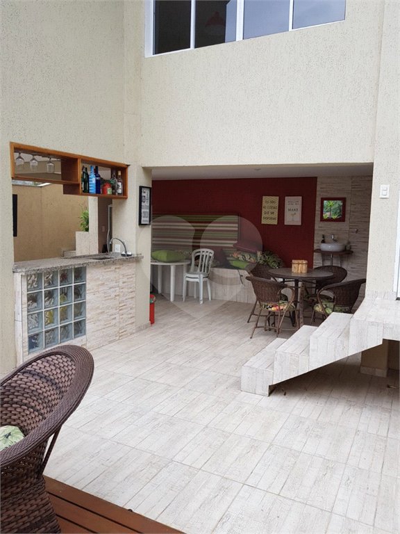 Casa à venda com 2 suítes em Serra da Cantareira, Mairiporã, SP