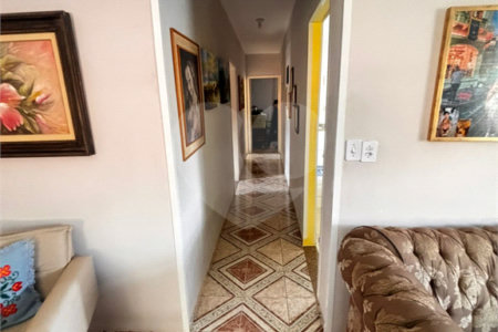 Casa à venda com 3 quartos, sendo 1 suíte, em Bosque dos Eucaliptos, São José dos Campos, SP