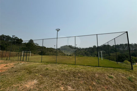 Sítio à venda com 3 quartos, sendo 1 suíte,  em Week-end, Jarinu, SP