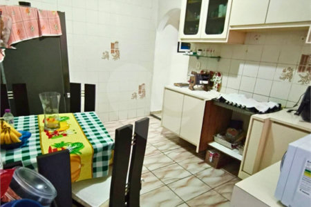 Casa à venda com 3 quartos em Vila Bertioga, São Paulo, SP