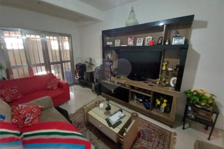 Casa à venda com 4 quartos em Campo Grande, Rio de Janeiro, RJ