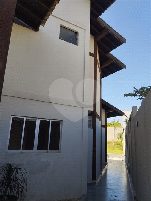 Casa à venda com 3 quartos, sendo 2 suítes, em Vila Harmonia, Araraquara, SP