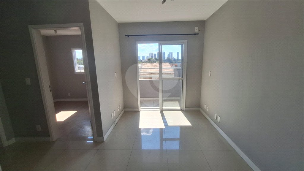 Apartamento à venda com 2 quartos, sendo 1 suíte,  em Parque Bela Vista, Votorantim, SP