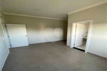 Casa à venda com 3 quartos, sendo 1 suíte, no condomínio Vila Paraty, Indaiatuba - SP