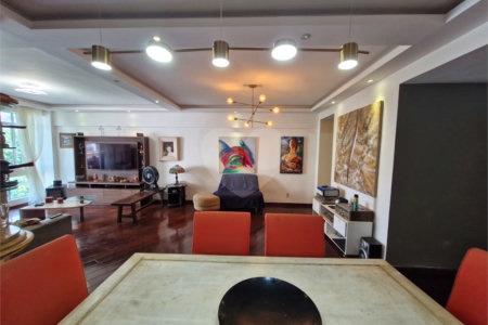 Apartamento à venda com 4 quartos, sendo 1 suíte, em Tijuca, Rio de Janeiro, RJ