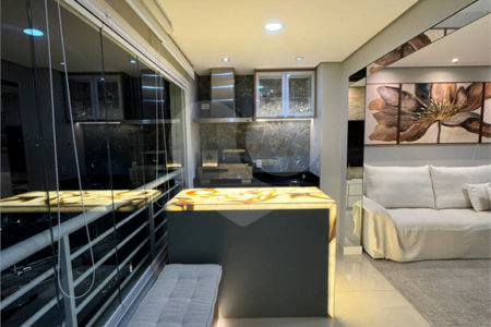Apartamento à venda com 2 quartos, sendo 1 suíte,  no Centro, São Bernardo do Campo, SP