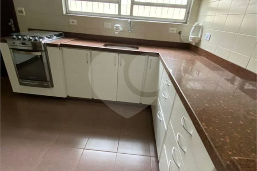 Casa à venda com 3 quartos, sendo 1 suíte, em Vila Guilherme, São Paulo, SP