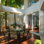 Casa à venda com 4 suítes no condomínio Vila Alba, São Paulo - SP
