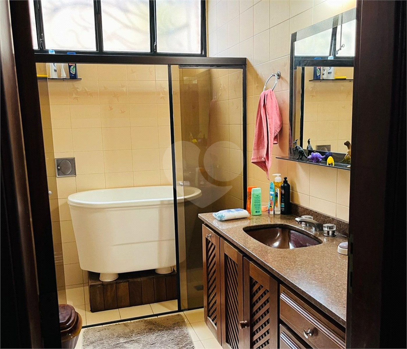 Casa à venda com 3 quartos, sendo 1 suíte,  em Jardim Eltonville, Sorocaba, SP