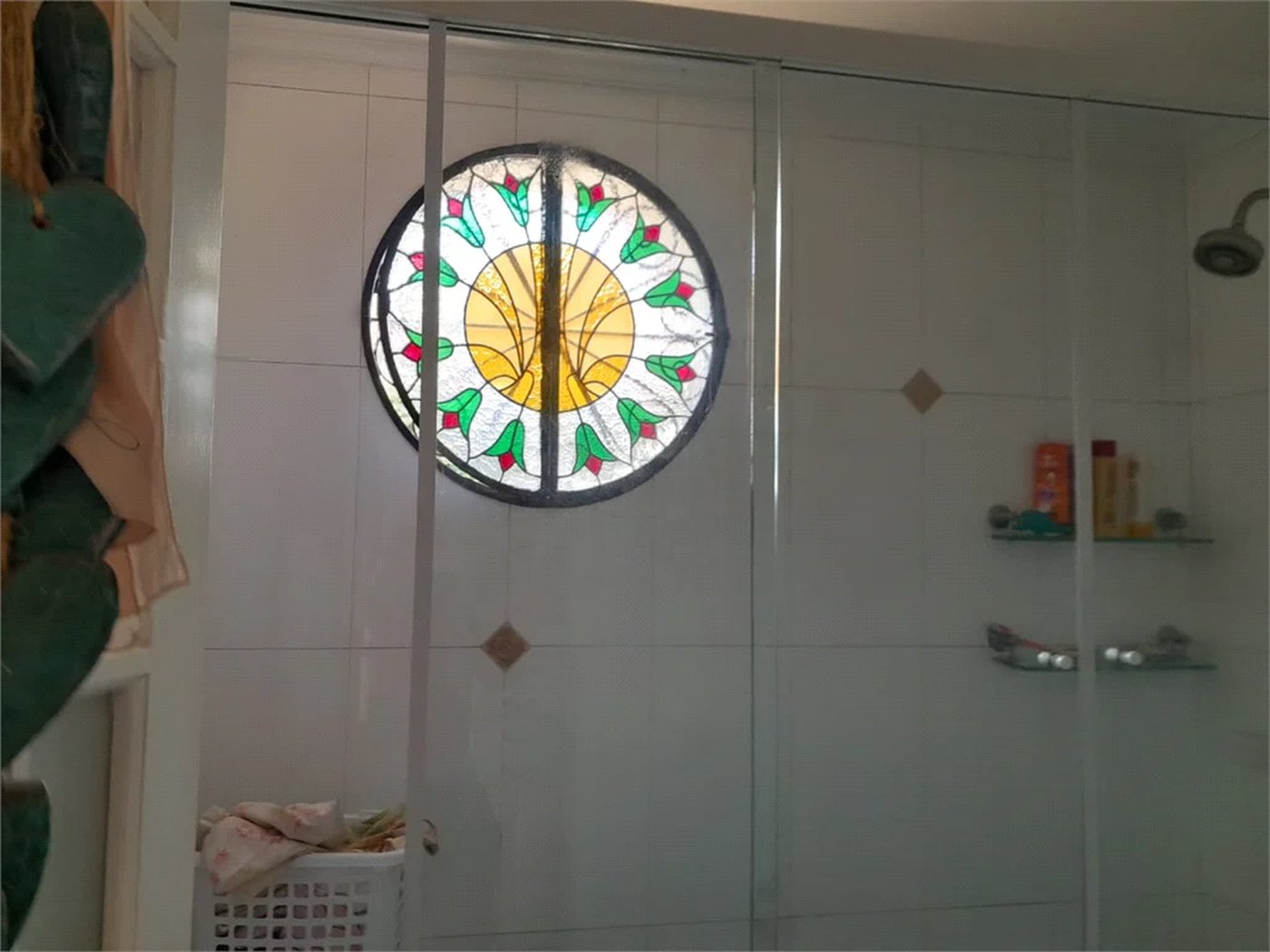 Sobrado à venda com 6 quartos, sendo 3 suítes,  em Rolinópolis, São Paulo, SP
